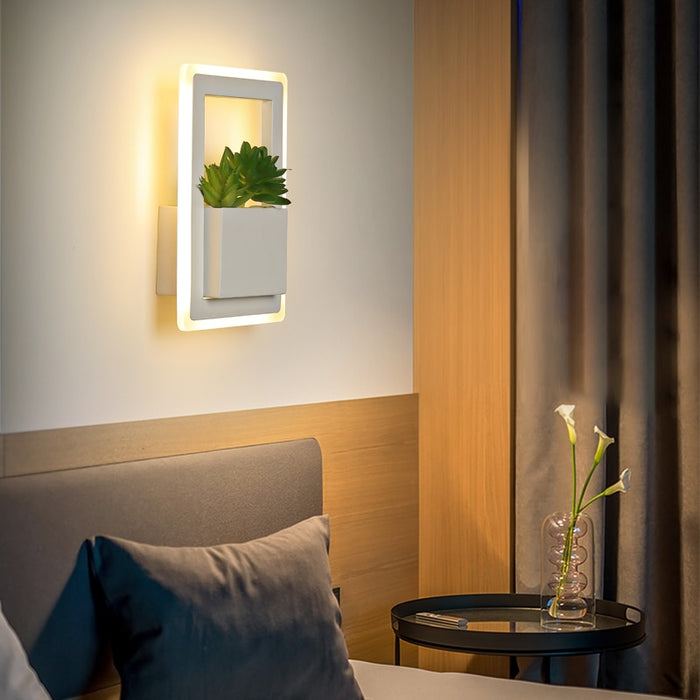 Modern Decorative Art Plant Wall Lamp